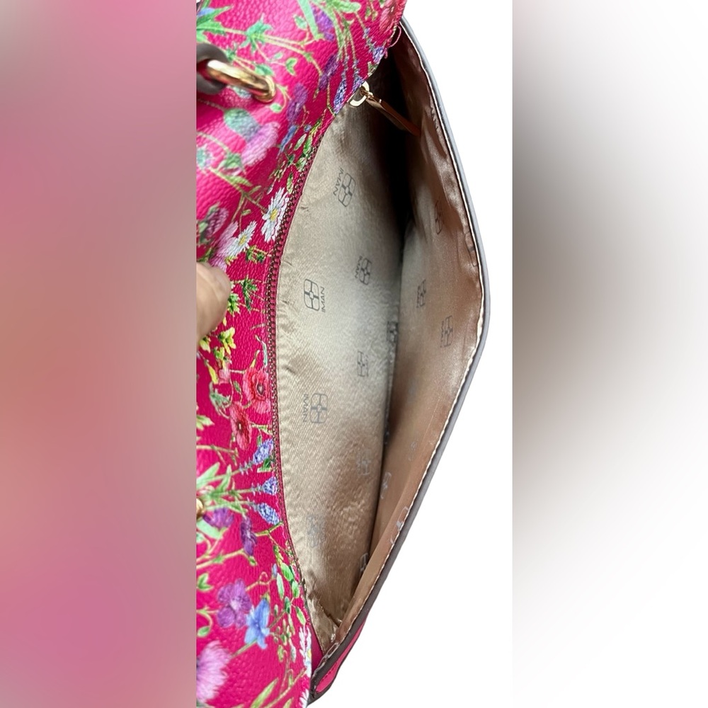 HP x 2 IMAN Pink Satchel Bag with Floral Elegance and Side Hardware Crossbody - Picture 5 of 13